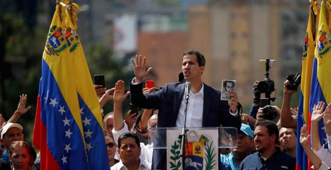 Thủ lĩnh đối lập Venezuela công bố khởi nghĩa vũ trang chống chế độ của Tổng thống Maduro