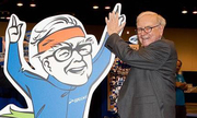 Hãng giày của Warren Buffett muốn chuyển nhà máy từ Trung Quốc sang Việt Nam