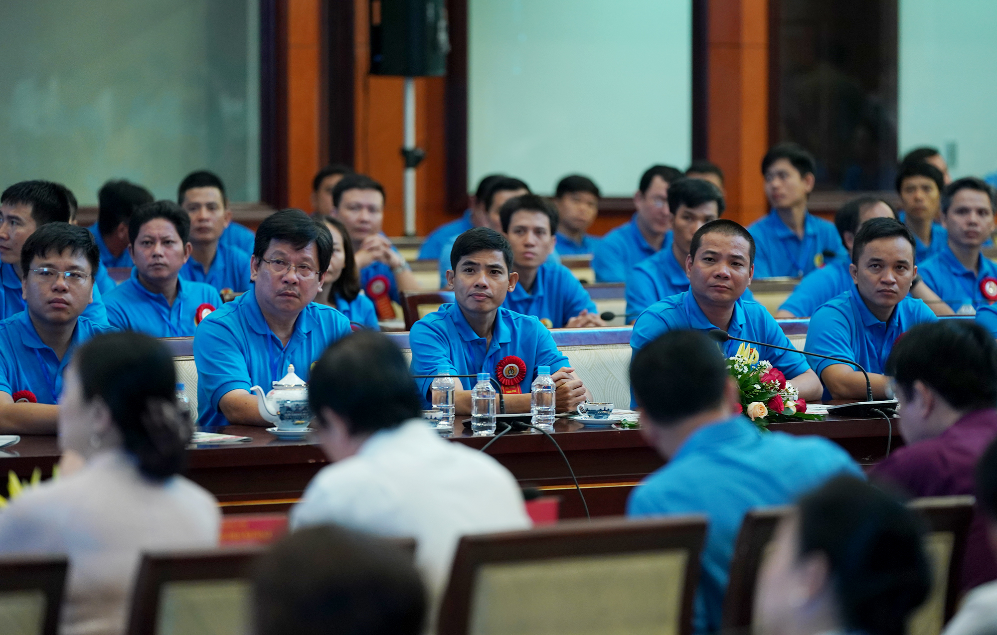 Thủ tướng đối thoại với công nhân kỹ thuật cao