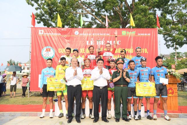Mirsamad Pourseyed giành Áo vàng cuộc đua xe đạp Về Điện Biên Phủ 2019