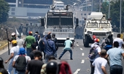 Venezuela sẽ truy tố các nghị sĩ ủng hộ đảo chính