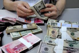 Latvia: Tịch thu 400 ngàn € và 500 ngàn $ của các công dân Ukraine bay từ Odessa tới