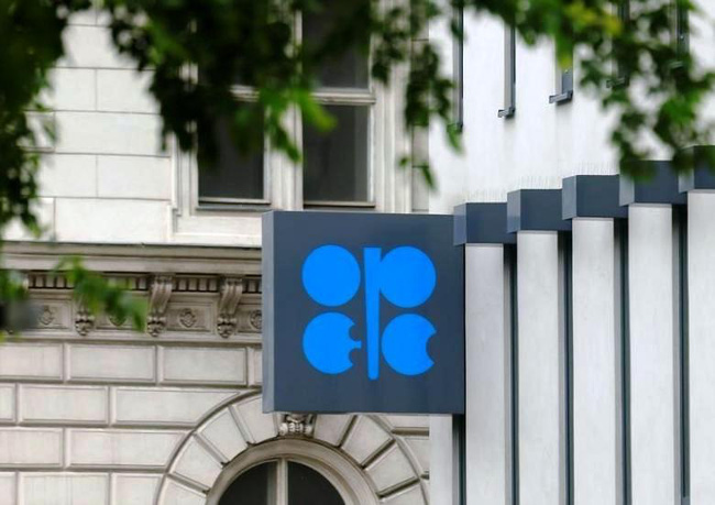 OPEC họp bình ổn thị trường dầu mỏ