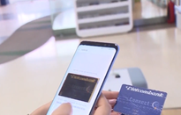 Chuyển đổi từ thẻ từ sang thẻ chip, khách hàng hưởng lợi?