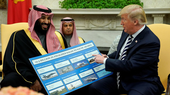 Trump tuyên bố tình trạng khẩn cấp, bán 8 tỷ USD vũ khí cho Trung Đông