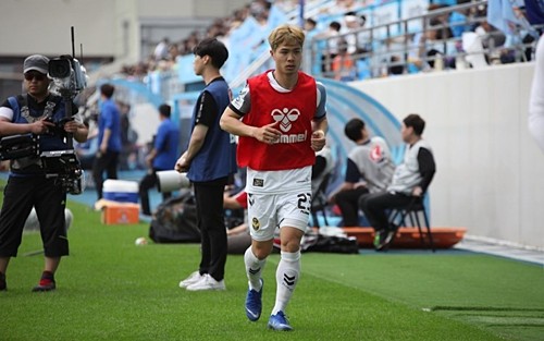 Công Phượng chia tay Incheon United sau chưa đầy 4 tháng