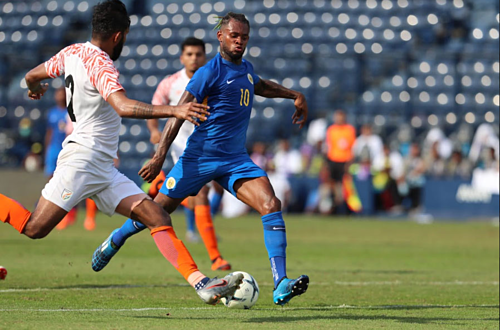 Curacao vào chung kết King's Cup