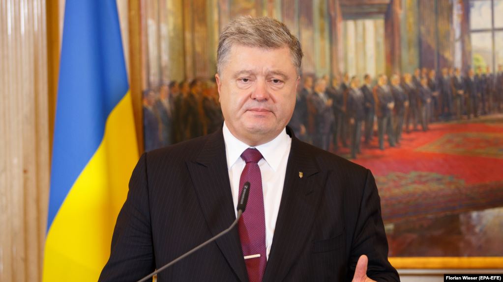 Poroshenko bình luận về khả năng liên kết của Zelensky và Vakarchuk.