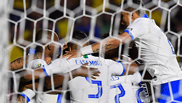 Brazil thắng đậm trận mở màn Copa America