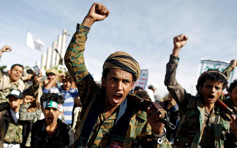 Lực lượng Houthi tấn công làm tê liệt 2 sân bay của Saudi Arabia