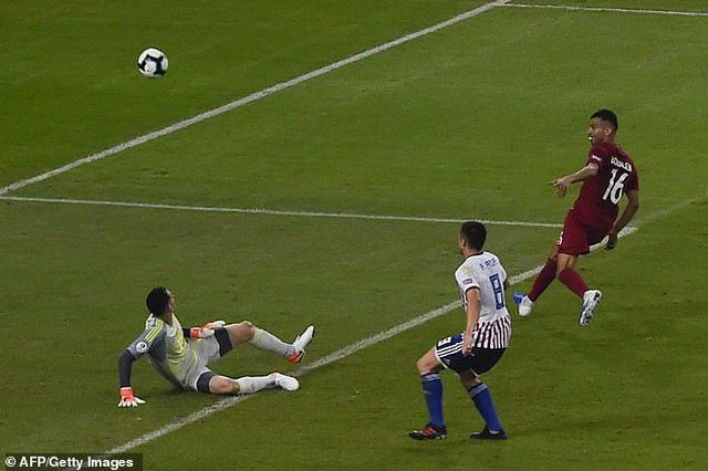Paraguay 2-2 Qatar: Nhà vô địch châu Á ngược dòng ngoạn mục