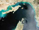 Căng thẳng vùng Vịnh tăng cao, các hãng hàng không tránh xa eo biển Hormuz