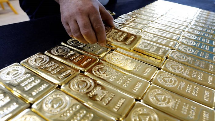 Fed hạ kỳ vọng giảm lãi suất, USD tăng, giá vàng giảm mạnh