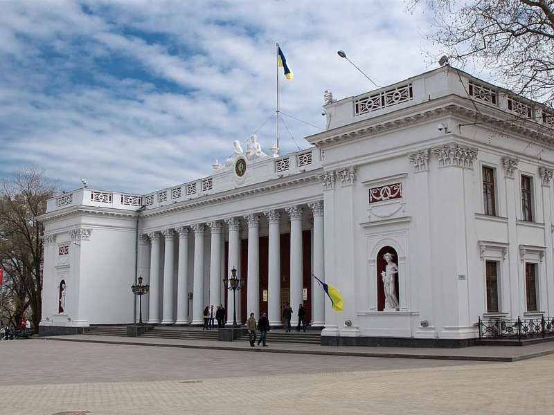 Odessa: Toà nhà Ủy ban hành chính tỉnh, sân bay, nhà ga xe buýt bị “đặt mìn”