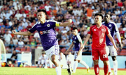 Hà Nội chiếm đỉnh bảng V-League