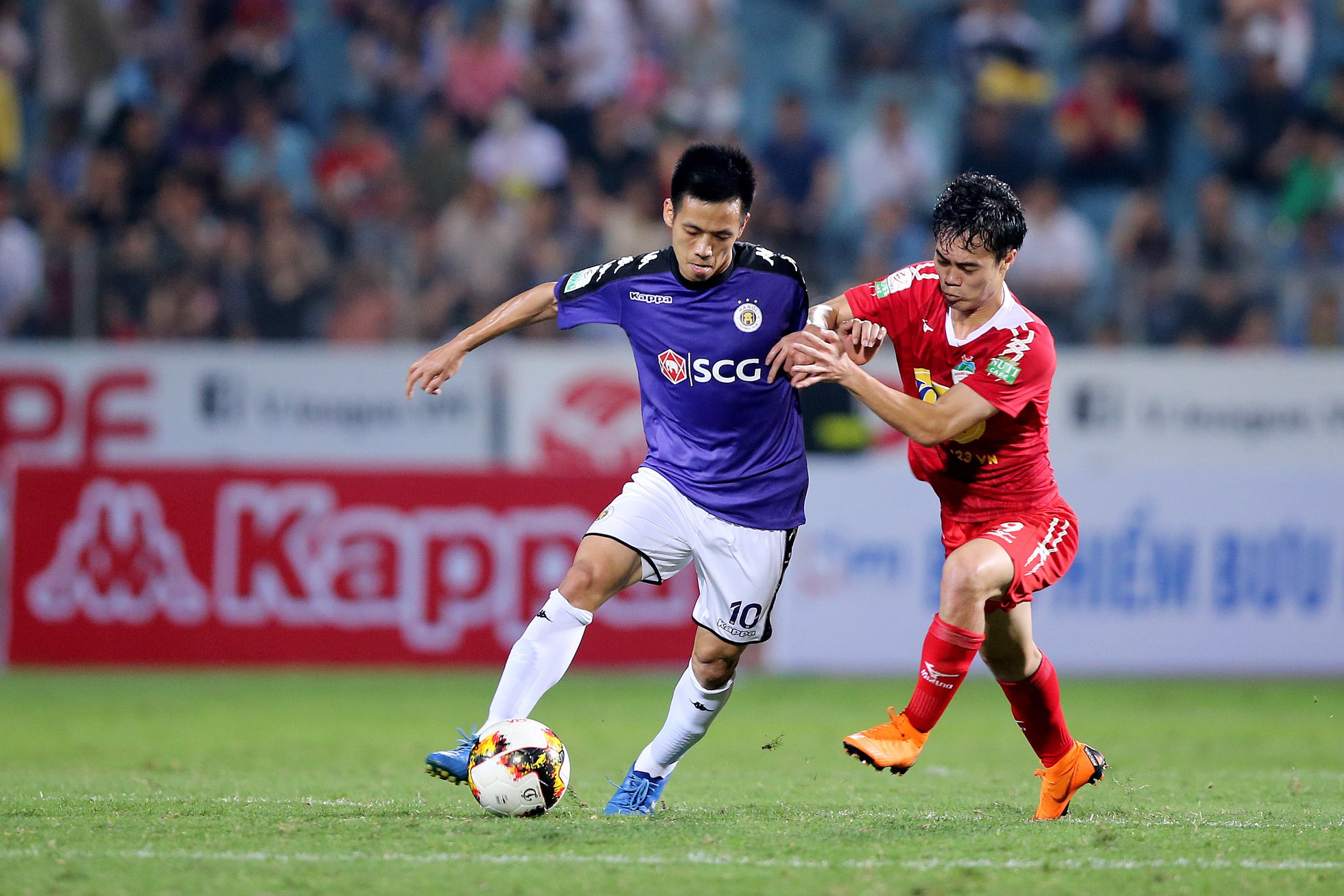 Vòng 16 V.League 2019: HAGL gặp 'ông kẹ' Hà Nội