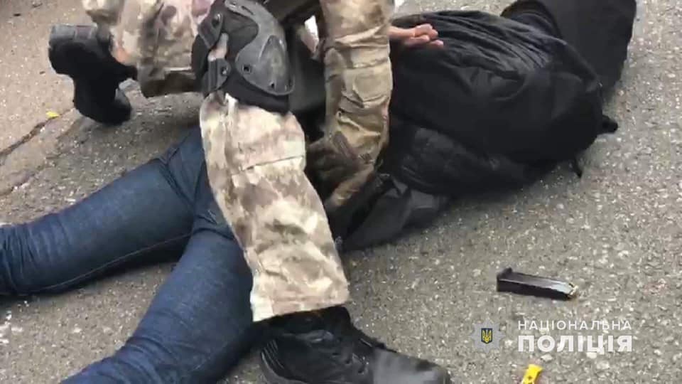 Odessa: Toà bắt giam một trong hai anh em ruột, đối tượng của vụ án hiếp dâm, cướp của