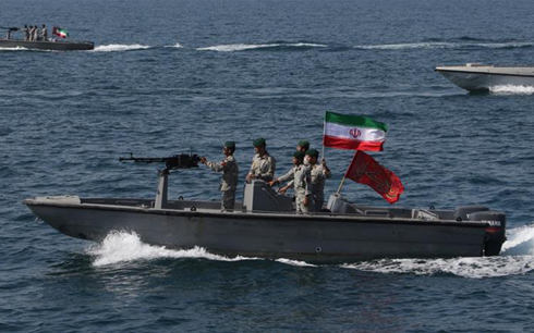 Mỹ “đòi” Iran thả tàu nước ngoài bị bắt, “hứa” sẽ bảo vệ vùng Vịnh