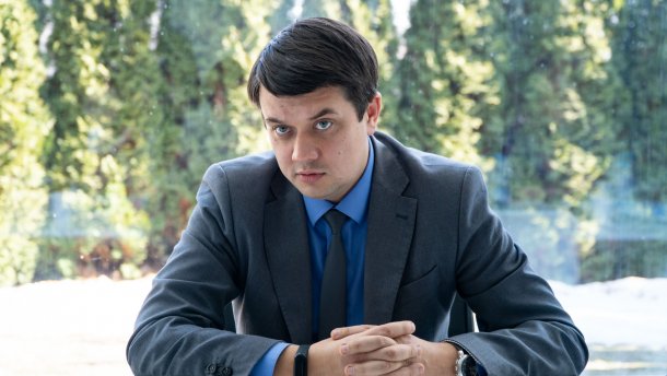 Razumkov phủ nhận khả năng ân xá đối với các phiến binh Donbass