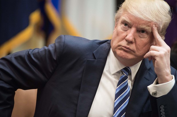Ông Trump đồng ý 'cấp phép kịp thời' cho các giao dịch với Huawei