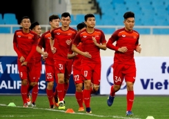 Bóng đá hôm nay 24/7: U22 Việt Nam đá giao hữu