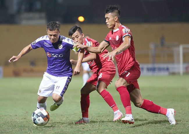 Chung kết sớm V-League, chạnh lòng HAGL của bầu Đức