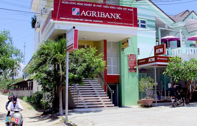 Kế toán phòng giao dịch Agribank giả chữ ký rút của khách gần 56 tỷ