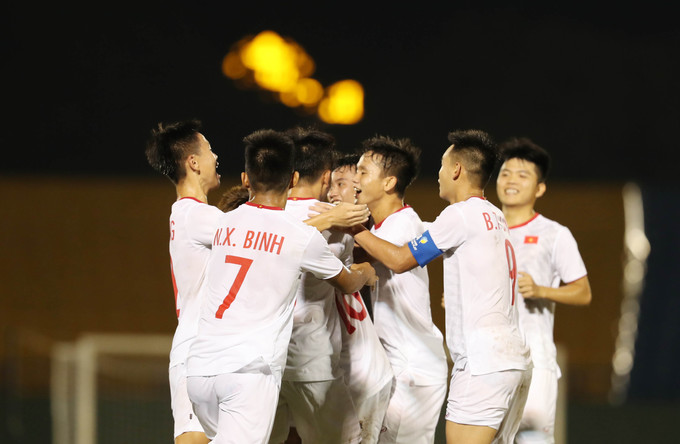 Việt Nam thắng đậm Singapore ở giải U18 Đông Nam Á