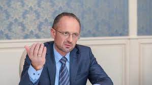 Tổng thống Zelenski đưa Besmertnưi ra khỏi Nhóm Tiếp xúc giải quyết khủng hoảng tại Donbass