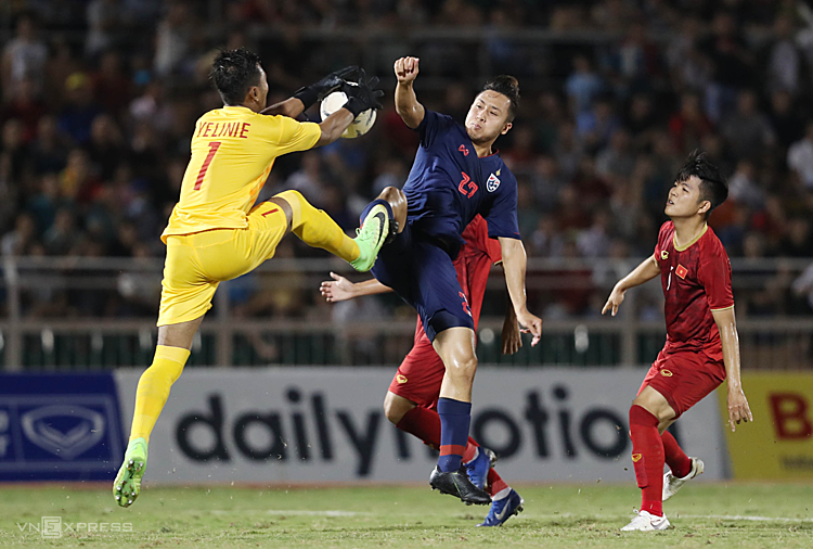Việt Nam hoà Thái Lan ở giải U18 Đông Nam Á