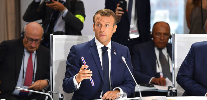 Tổng thống Pháp Macron tặng các thành viên tham gia thượng đỉnh G-7 đồng hồ sản xuất từ rác
