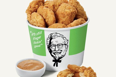 Bán thử thịt gà chay, KFC 'dính' thuyết âm mưu khó tin