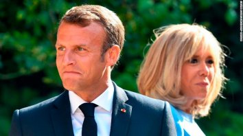 Tổng thống Brazil chế nhạo Đệ nhất phu nhân Pháp, Macron phẫn nộ