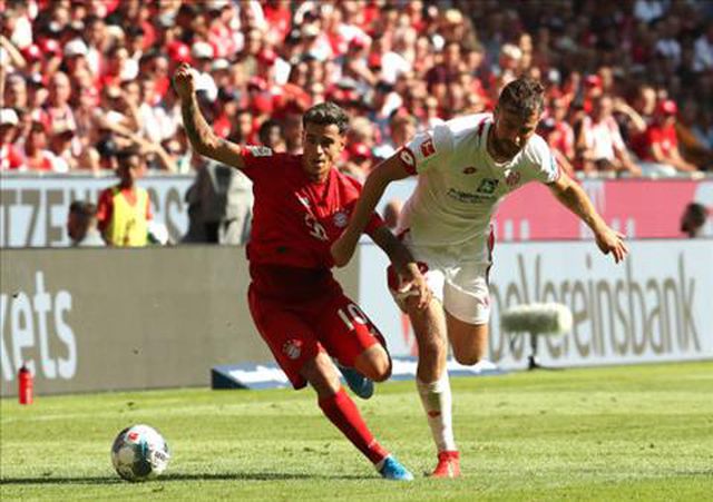 Tân binh tỏa sáng, Bayern Munich "hủy diệt" Mainz với tỷ số tennis