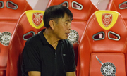 Cựu HLV: 'Thái Lan sẽ thắng nếu dùng năm tiền vệ'