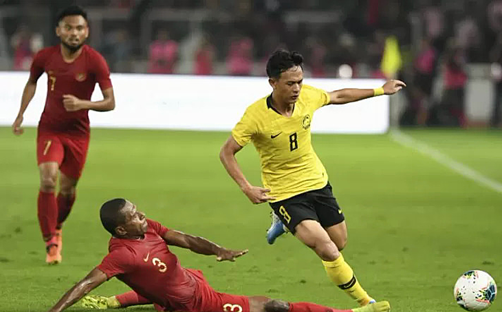 Malaysia hạ Indonesia nhờ bàn thắng phút 96