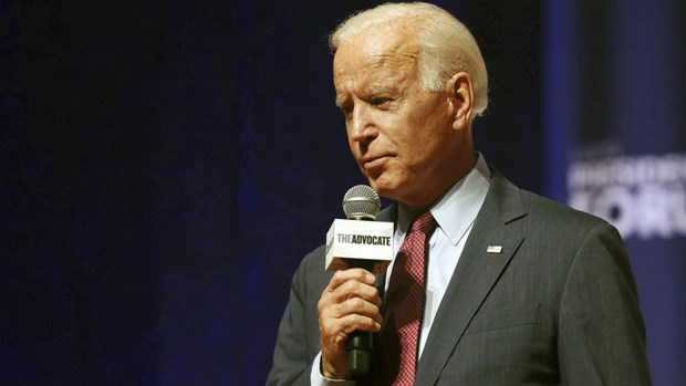 Ứng viên Biden tố Tổng thống Trump lạm dụng quyền lực nghiêm trọng