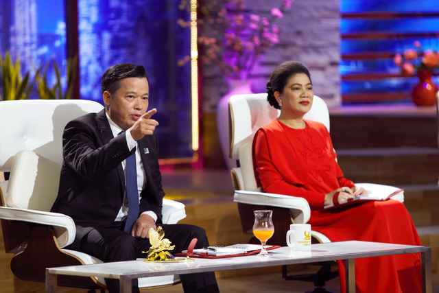 Shark Tank Việt Nam: “Mẹ bỉm sữa” khiến Shark Việt, Linh tranh giành rót 5 tỷ đồng