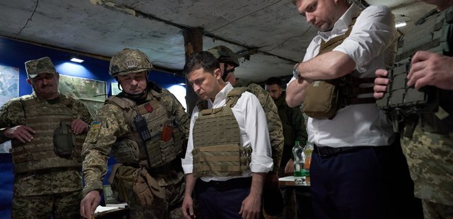 Tổng thống Zelenski: Donbass và Crimea trở thành “Điều trị bằng sốc điện" đối với Ukraine