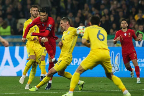 Ukraine hạ Bồ Đào Nha, giành vé dự Euro