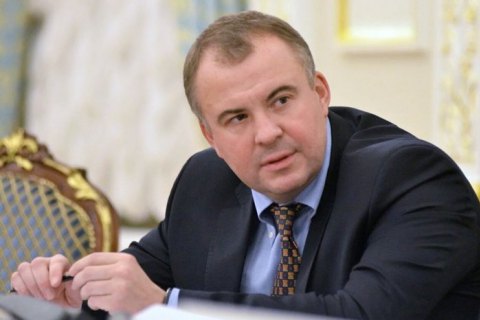 Gladkovski bị các thám tử Cục phòng nhũng bắt trong khi thực hiện âm mưu ra khỏi Ukraine