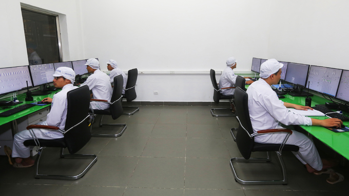 Thứ trưởng Nông nghiệp Mỹ thăm siêu nhà máy sữa Vinamilk