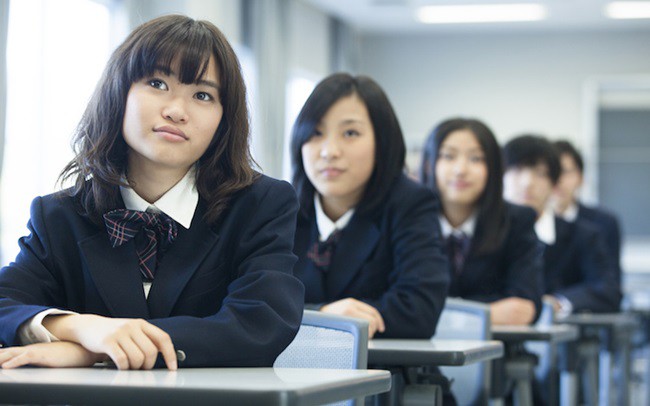Số học sinh tự tử tại Nhật Bản tăng vọt