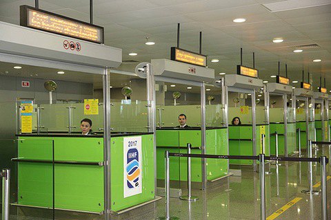 Sân bay Borispol bị nhiễm độc bởi hóa chất lạ