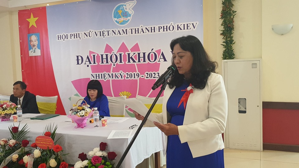   Giao lưu chào mừng ngày Phụ nữ Việt Nam 20/10, kỷ niệm 12 năm thành lập và Đại hội lần thứ V Hội phụ nữ Kiev, Ucraina