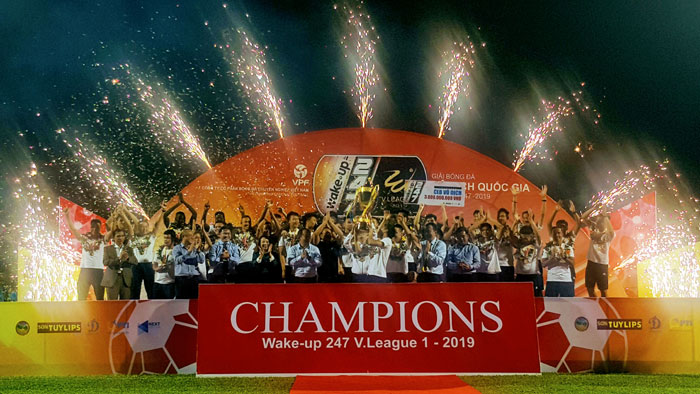 Hà Nội FC chính thức đăng quang V-League 2019
