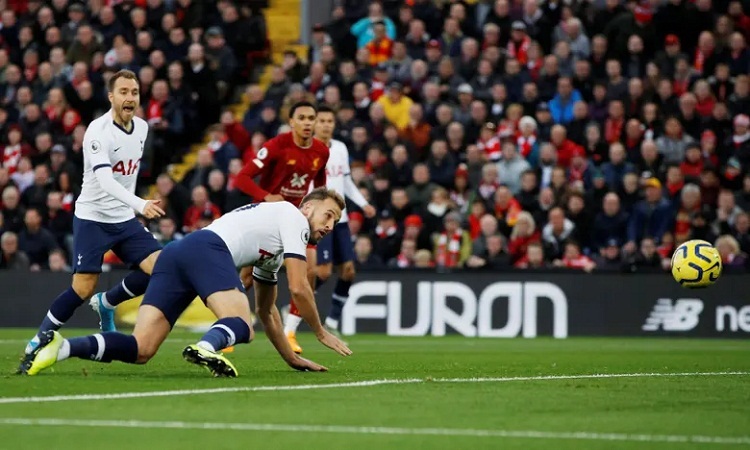 Liverpool thắng ngược Tottenham