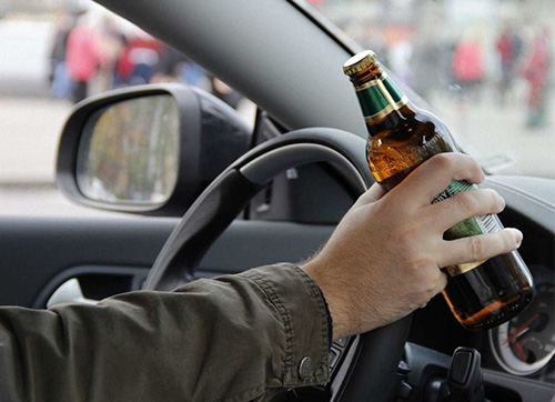 Uống rượu lái xe có thể bị phạt giam đến 15 ngày