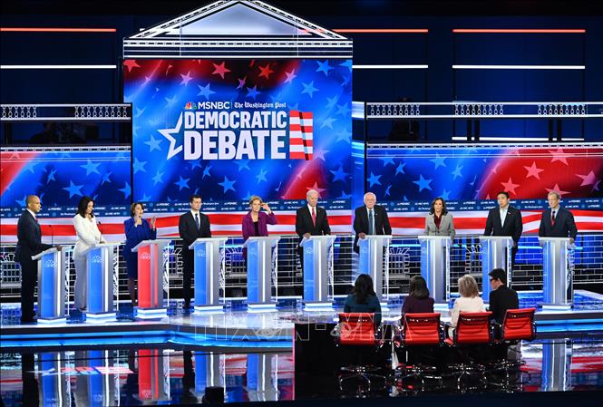 Bầu cử Mỹ 2020: Mâu thuẫn trong nội bộ đảng Dân chủ về biến đổi khí hậu và thuế