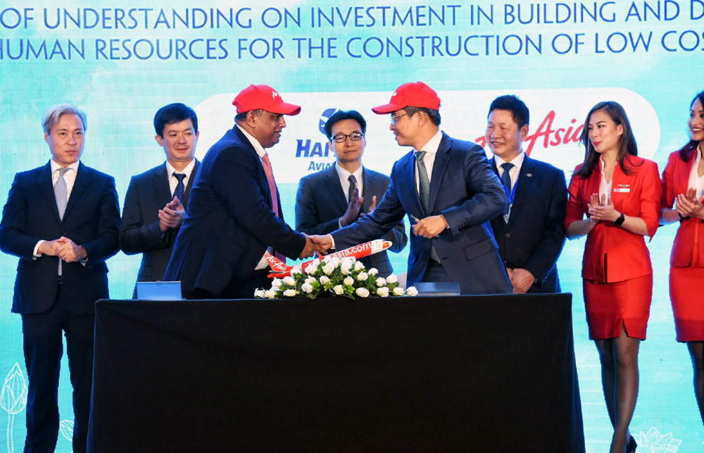 Bốn lần vào Việt Nam bất thành, AirAsia từ bỏ cuộc chơi